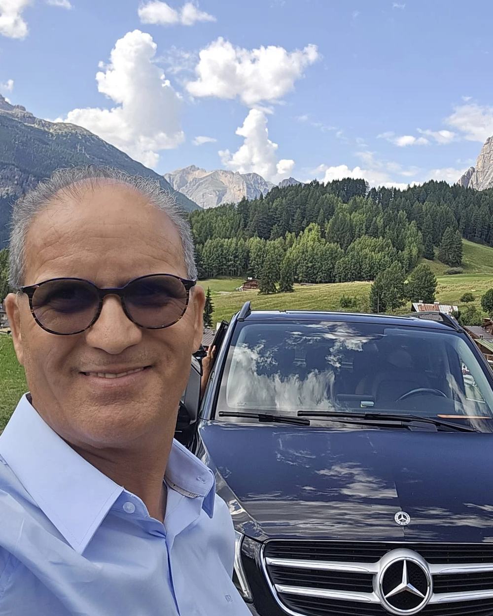 Gianni, titolare e autista di Speedy Dolomiti Service